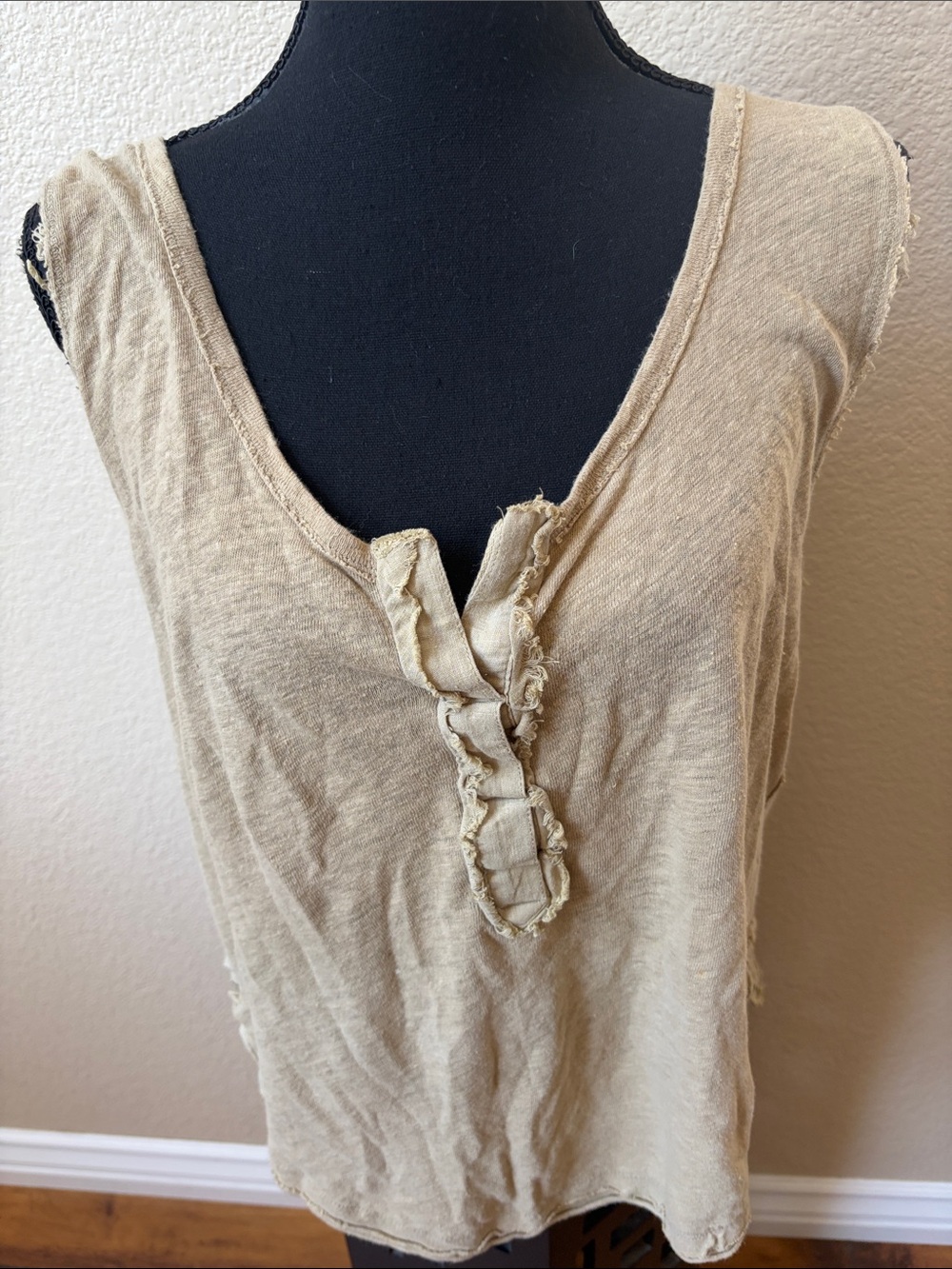Free People We The Free Cream Textured Henley Tank Top Size M